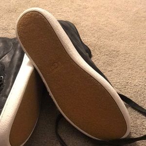 UGG Shoes - NWOT UGG Sneakers UGG Shoes - NWOT UGG Sneakers